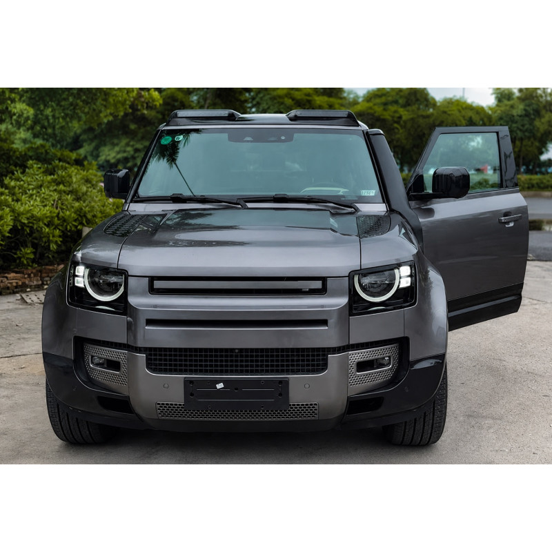 Козирьок лобового скла з 2 LED для Land Rover Defender 2019- рр