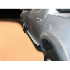 Бокові пороги Allmond Grey (2 шт. алюм) для Mitsubishi L200 2015-2024 рр