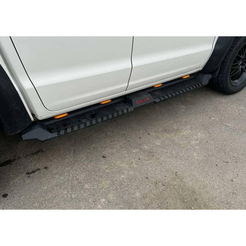 Бокові пороги Dakar V2 з LED (2 шт метал) для Volkswagen Amarok 2010-2022 рр