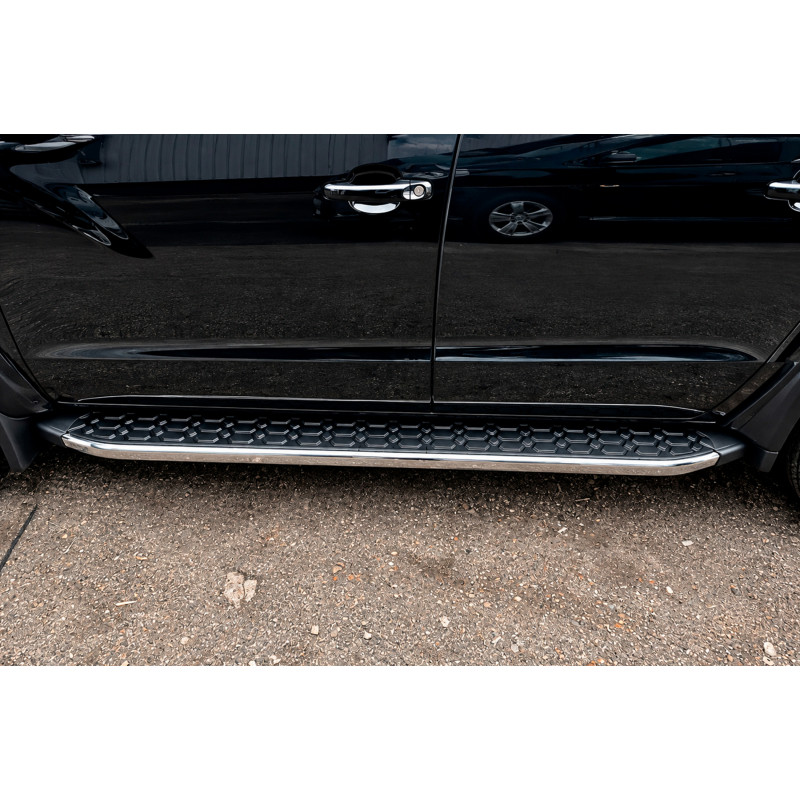 Бокові пороги BlackLine (2 шт, алюміній) для Volkswagen Amarok 2010-2022 рр
