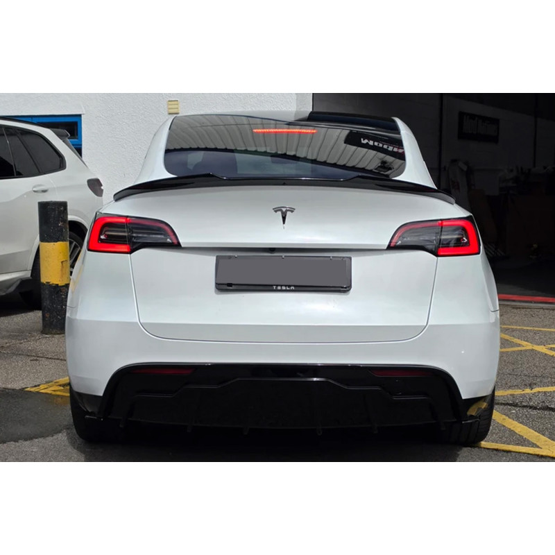 Дифузор заднього бампера Fast (для 2020-2024) для Tesla Model Y 2020- рр