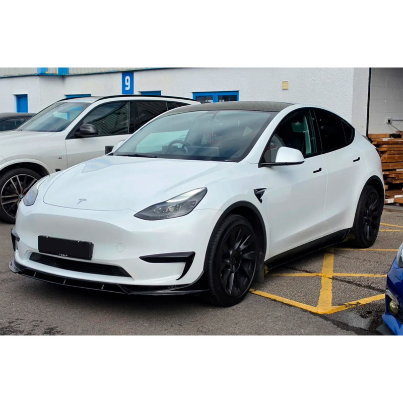Накладки на пороги Fast (для 2020-2024) для Tesla Model Y 2020- рр