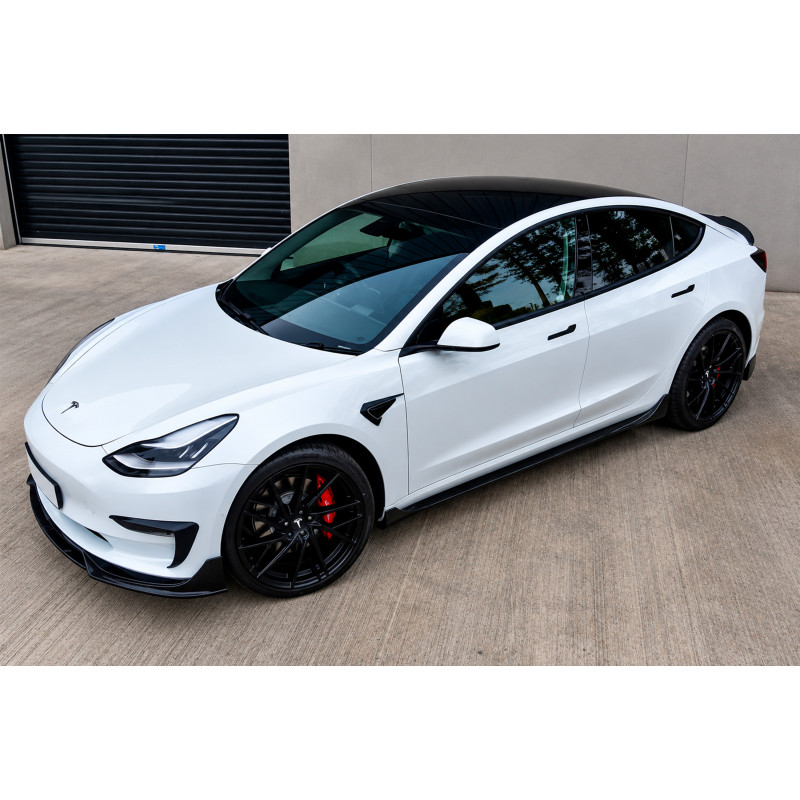 Накладки на пороги Fast (для 2021-2026) для Tesla Model S 2012- рр