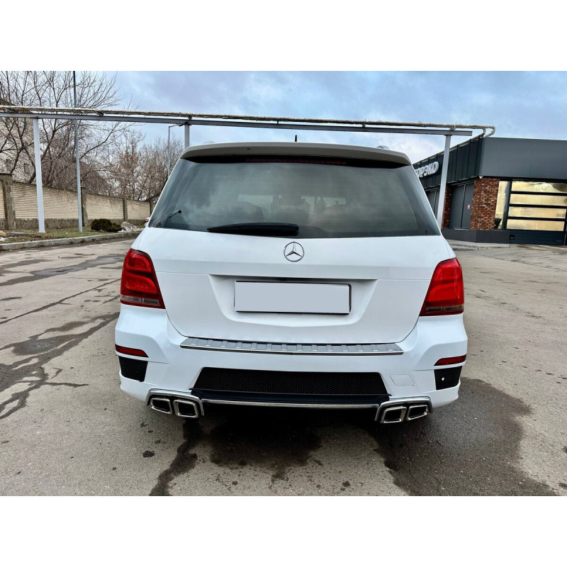 Задній бампер AMG-Style для Mercedes GLK сlass X204 2008-2015 рр