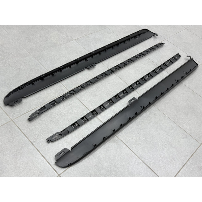Накладки на пороги GTI для Volkswagen Golf 6 2008-2013