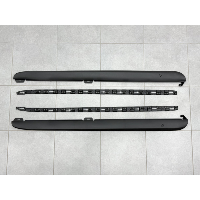 Накладки на пороги GTI для Volkswagen Golf 6 2008-2013