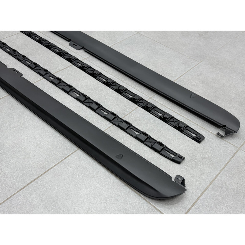 Накладки на пороги GTI для Volkswagen Golf 6 2008-2013