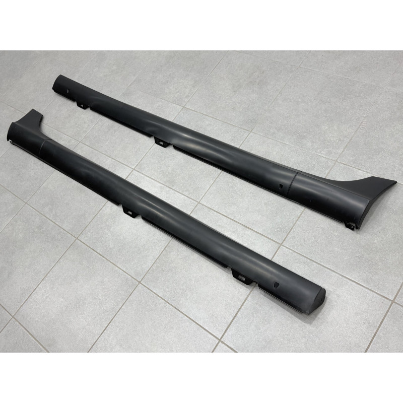 Накладки на пороги GTI R32 для Volkswagen Golf 5 2004-2008