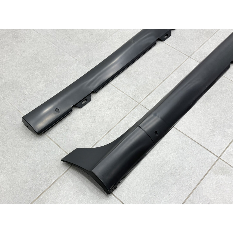 Накладки на пороги GTI R32 для Volkswagen Golf 5 2004-2008