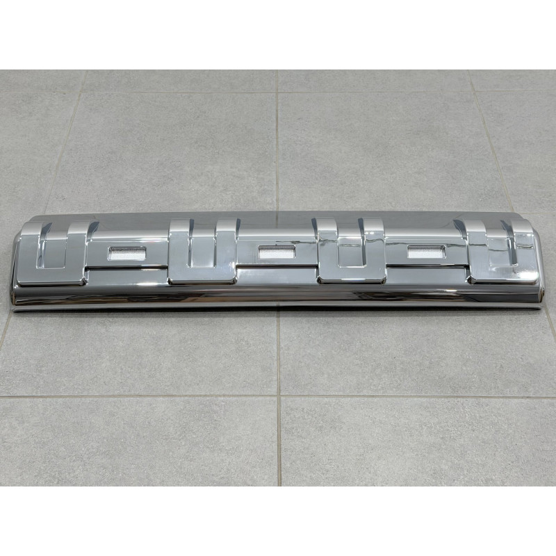 Хром накладка переднього бампера FJ Cruiser 2006-2022