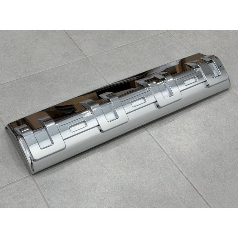 Хром накладка переднього бампера FJ Cruiser 2006-2022