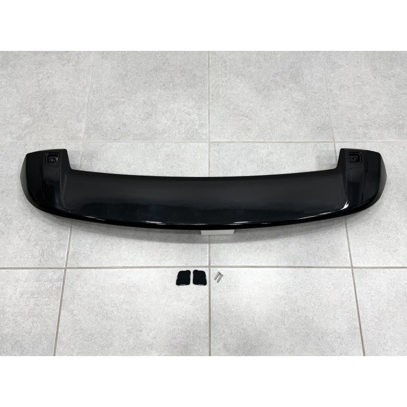 Спойлер козирок Subaru Forester 2008-2012 ABS пластик, колір чорний глянець