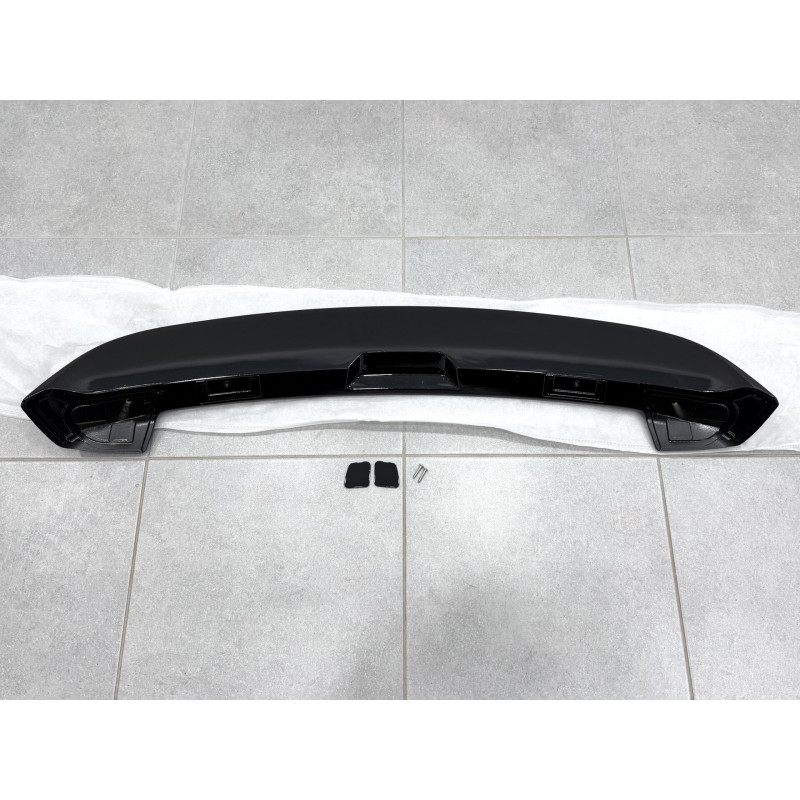 Спойлер козирок Subaru Forester 2008-2012 ABS пластик, колір чорний глянець