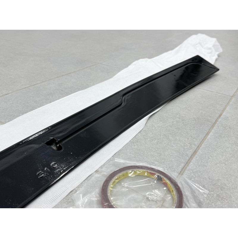 Козирок заднього скла Toyota Camry 50 / 55 EU / USA 2011-2017 ABS пластик, колір чорний глянець
