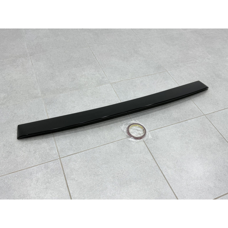 Козирок заднього скла Toyota Camry 50 / 55 EU / USA 2011-2017 ABS пластик, колір чорний глянець