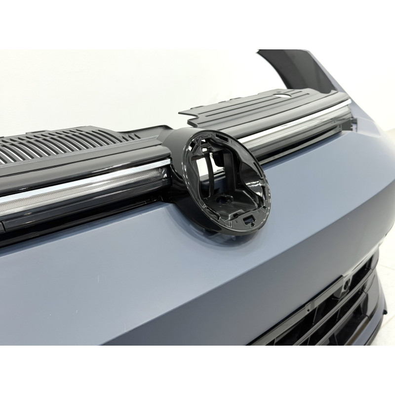 Передній бампер R LINE Volkswagen Golf 8 2021-