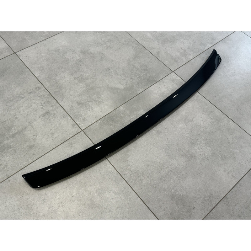 Спойлер ліп Toyota Corolla 2007-2012 ABS пластик, колір чорний глянець