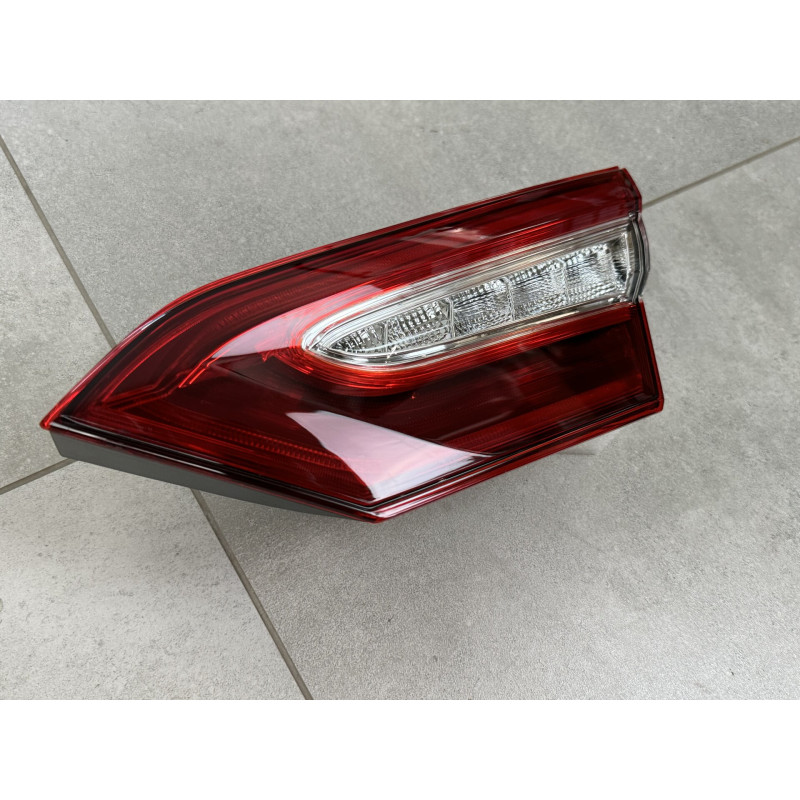 Задній ліхтар правий внутрішній FULL LED Toyota Camry 70 ЄВРОПА ТА АМЕРИКА 2017-2020 1шт.
