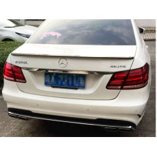 Спойлер лип на багажник Mercedes W212 2009-2016 ABS пластик колір чорний глянець