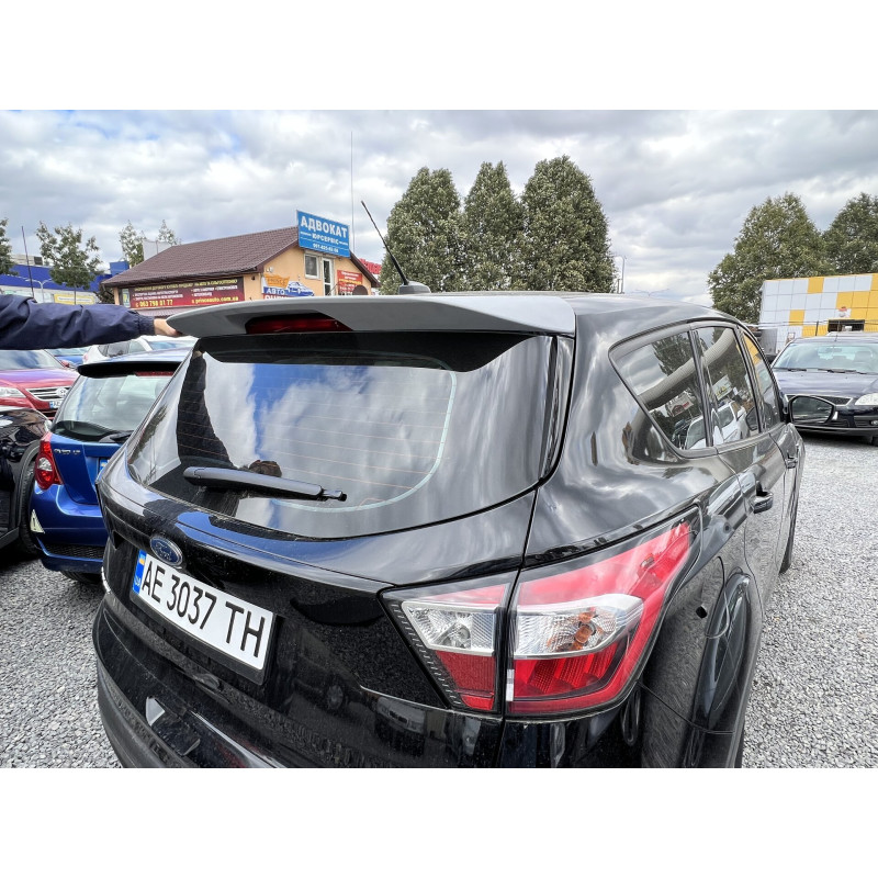 Спойлер козирок Ford Kuga / Escape 2013-2019 ABS пластик під фарбування