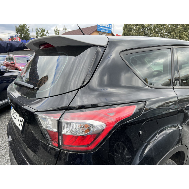 Спойлер козирок Ford Kuga / Escape 2013-2019 ABS пластик під фарбування