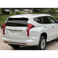 Спойлер козирок Mitsubishi Pajero Sport рестайлінг 2020+ ABS пластик під фарбування