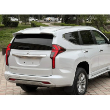 Спойлер козирок Mitsubishi Pajero Sport рестайлінг 2020+ ABS пластик під фарбування