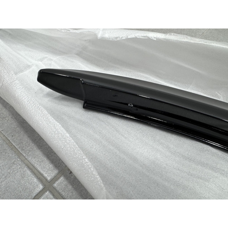 Спойлер козирок на кришку багажника Toyota Yaris 2005-2010 ABS пластик, колір чорний глянець