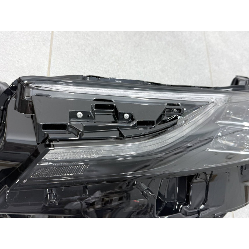 Ліва фара Toyota Camry 80 XSE USA 2023-