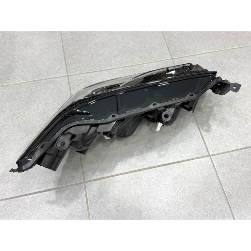Ліва фара Toyota Camry 80 XSE USA 2023-