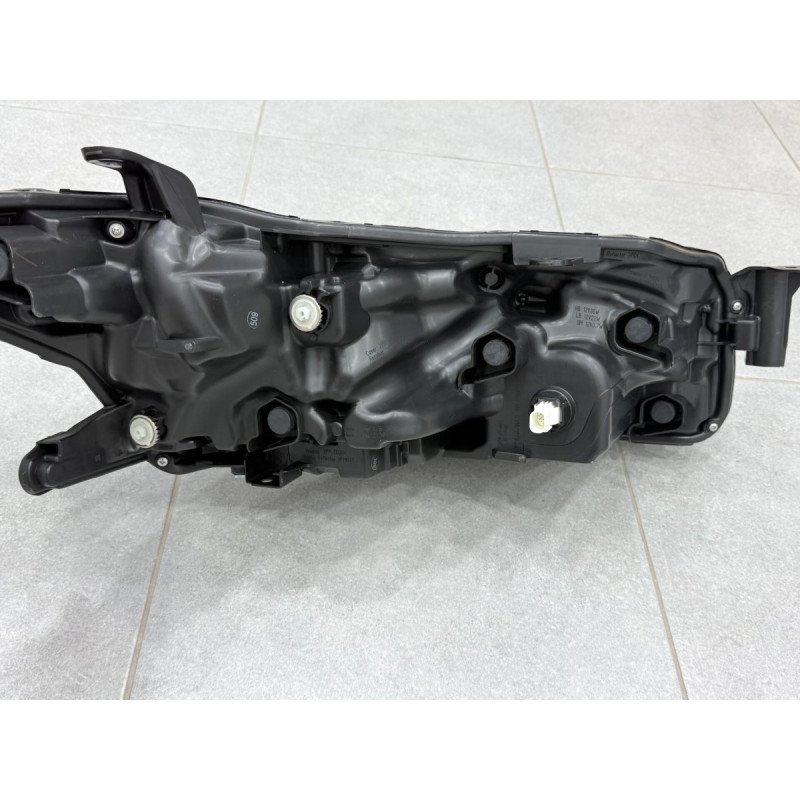 Ліва фара Toyota Camry 80 XSE USA 2023-
