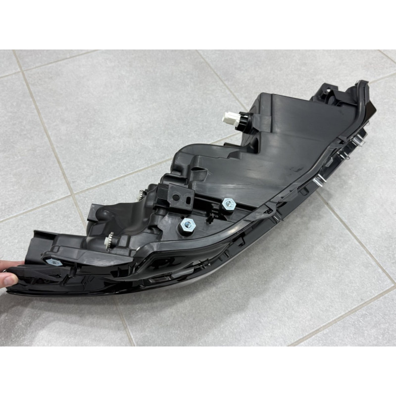 Ліва фара Toyota Camry 80 XSE USA 2023-