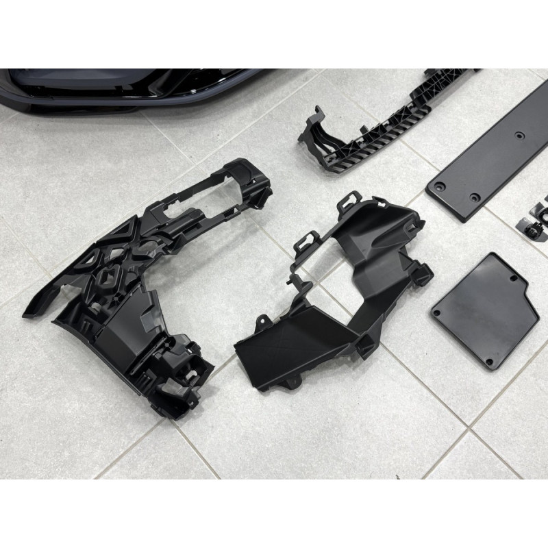 Передній бампер R Style Volkswagen Golf 7.5 2017-2021