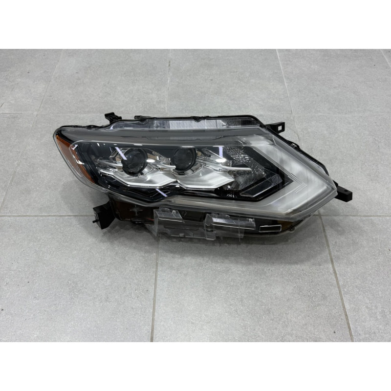 Права фара Full LED 2 лінзи ХРОМ для Nissan Rogue 32 2017-2020