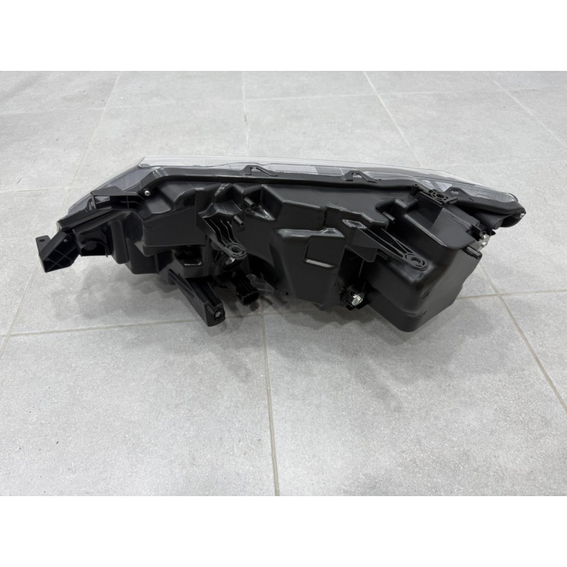 Права фара Full LED 2 лінзи ХРОМ для Nissan Rogue 32 2017-2020