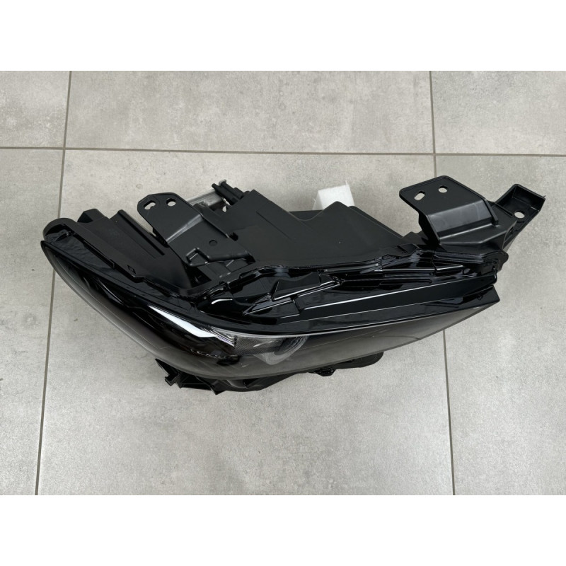 Права фара Full LED Mazda 3 BP 2019+