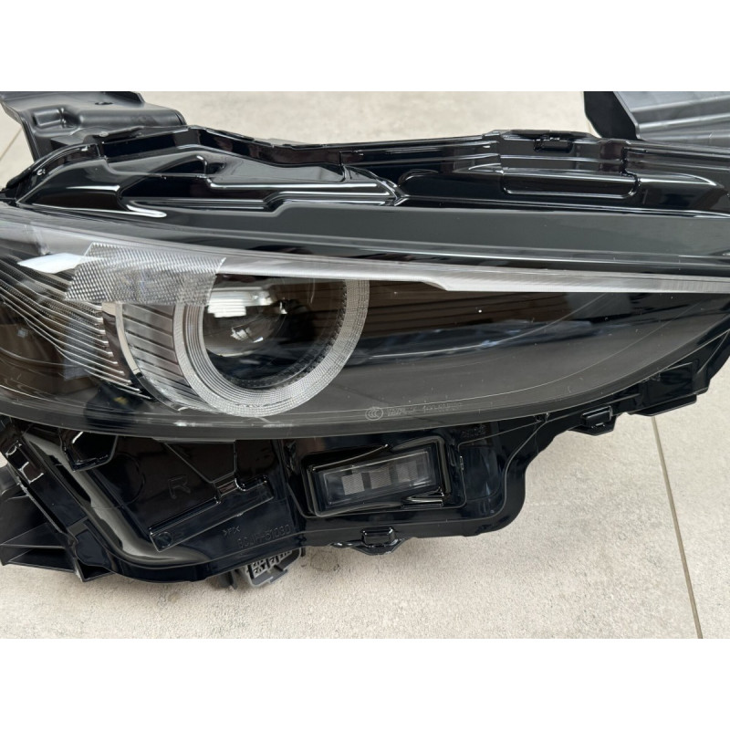 Права фара Full LED Mazda 3 BP 2019+