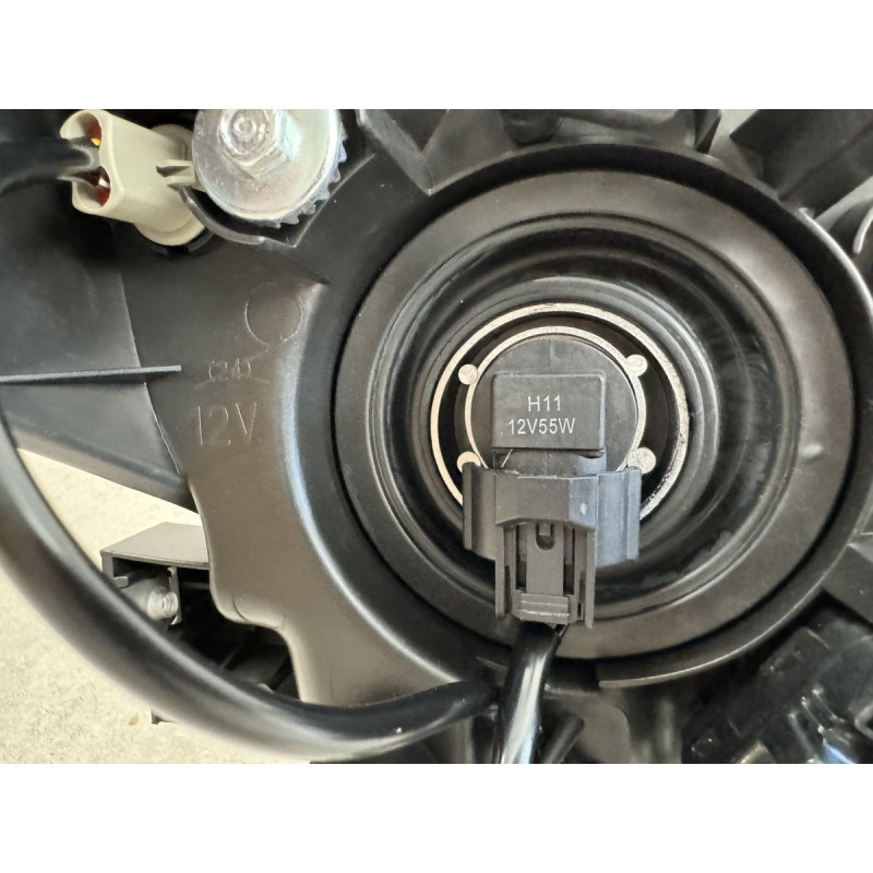 Ліва фара галоген Mazda 3 BM АМЕРИКА РЕСТАЙЛІНГ 2016-2019