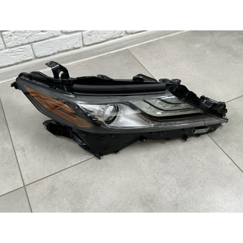 FULL LED права фара рестайлінг XSE 2021 для Toyota Camry 70 USA 2017-2024