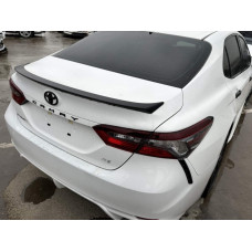 Спойлер лип багажника SE Toyota Camry 70 2018 - ABS пластик, колір чорний глянець