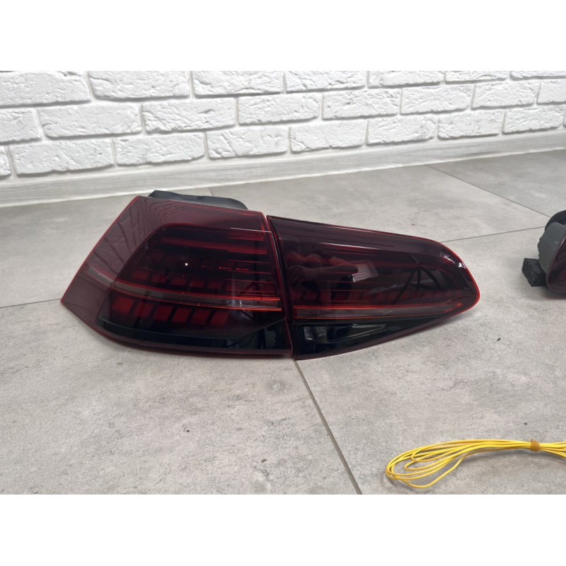 Задні LED ліхтарі стопи Volkswagen Golf 7 хетчбек 2012-2016