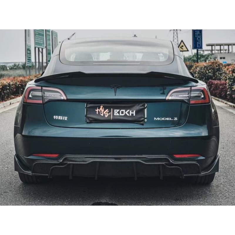 Спойлер лип багажника Tesla model 3 2017- ABS пластик, колір чорний глянець