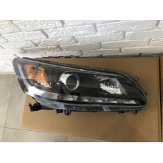 Фара права Honda Accord 9 2013-2015