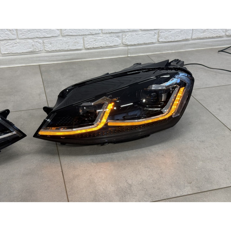 Передні LED фари для Volkswagen Golf 7 2014-2016 у стилі рестайлінг 7.5