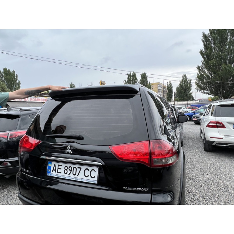Спойлер козирок Mitsubishi Pajero Sport 2008-2016 ABS пластик. ЯКІСТЬ!