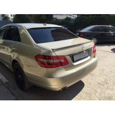 Спойлер ліп на багажник Mercedes W212 2009-2016 ABS пластик