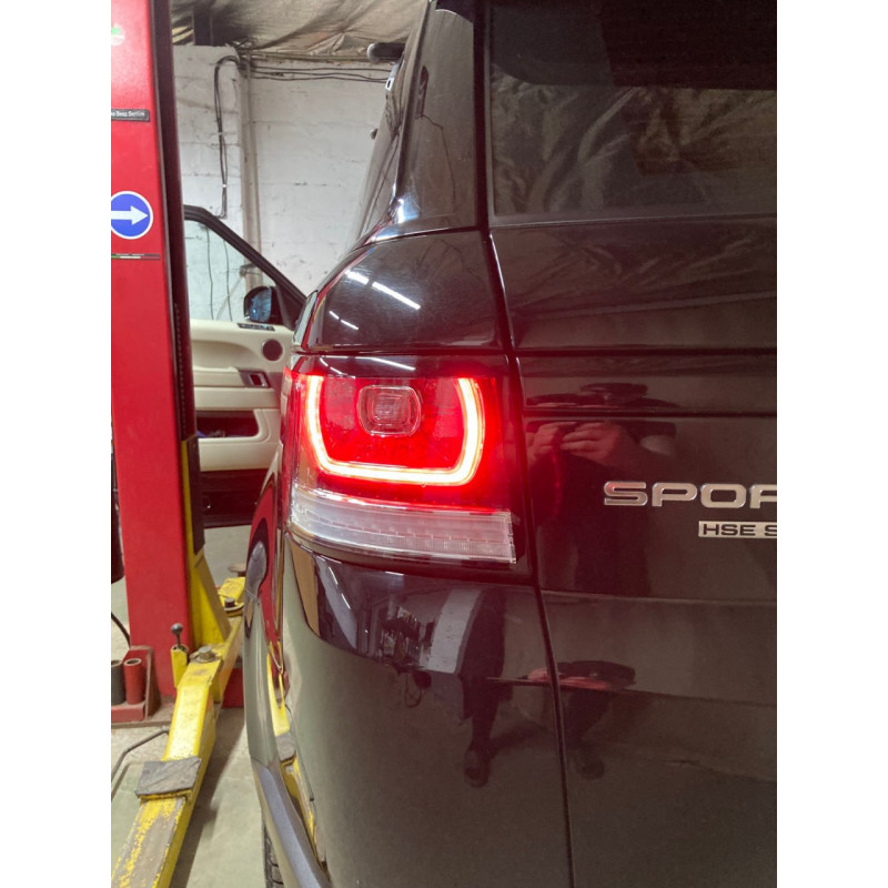 Задні ліхтарі Стопи на Land Rover Range Rover Sport L494 2013-2017 року