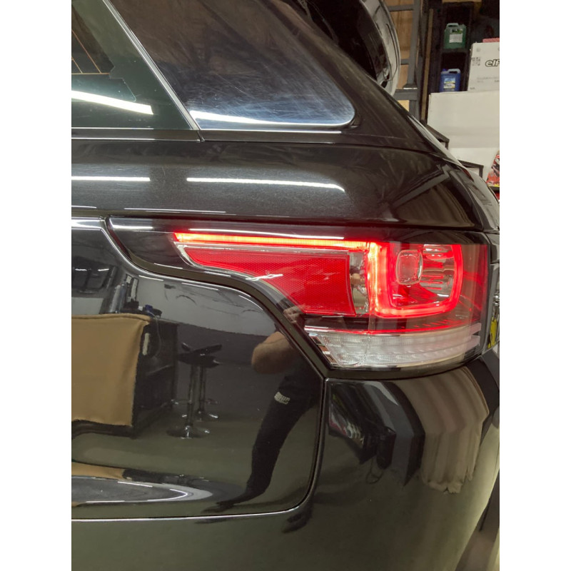 Задні ліхтарі Стопи на Land Rover Range Rover Sport L494 2013-2017 року