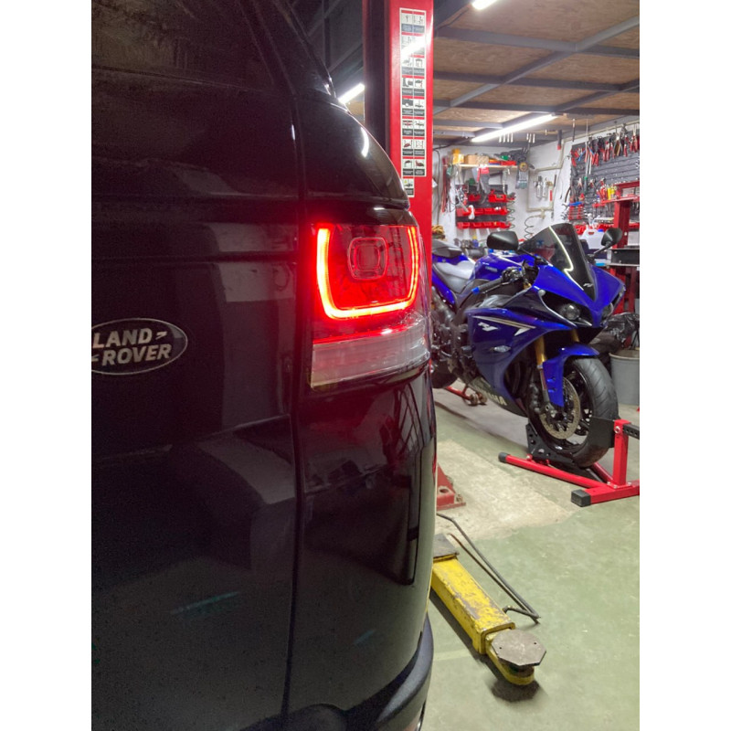 Задні ліхтарі Стопи на Land Rover Range Rover Sport L494 2013-2017 року