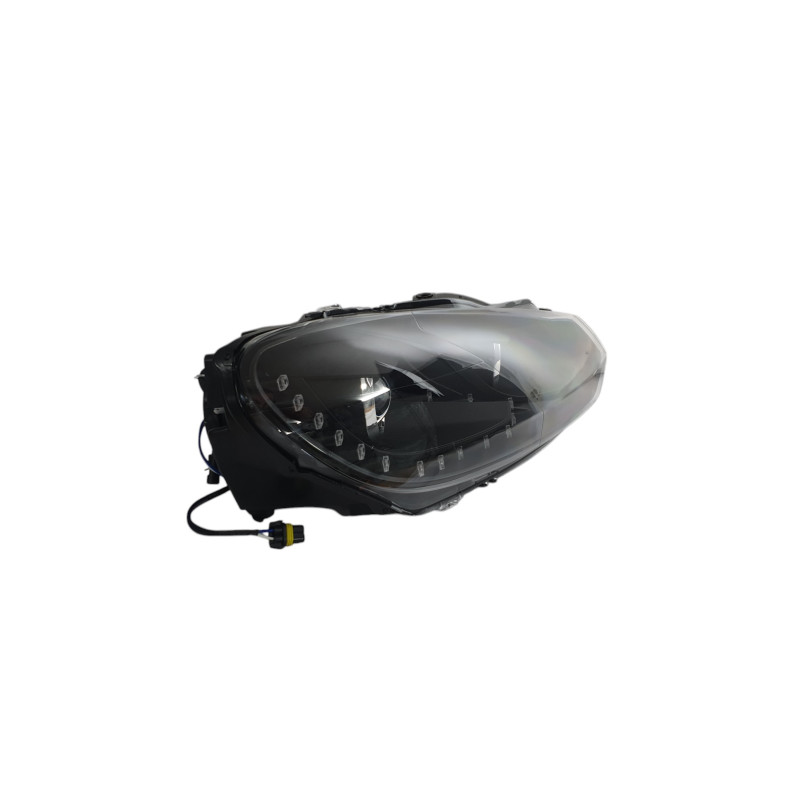 Передні фари ( Xenon GTI ) Black на Volkswagen Golf VI 2008-2012 року
